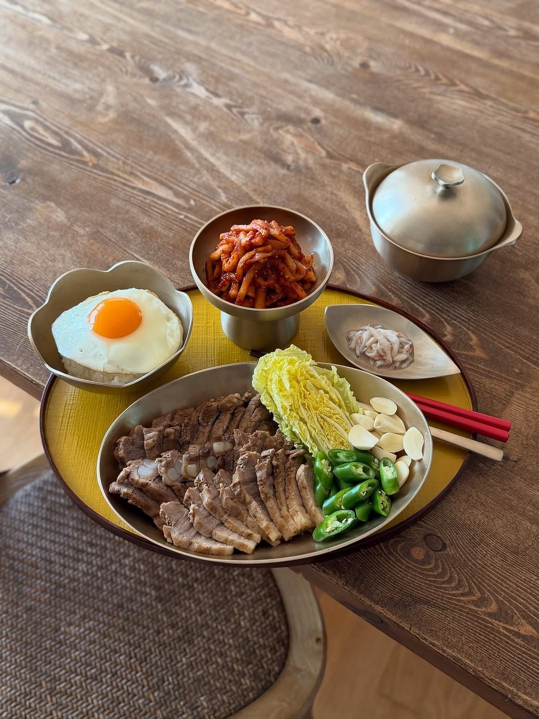 Photo by 마마혜정  mama hyejung on November 06, 2025. May be an image of ramen, tofu, poached egg, chopsticks and text.