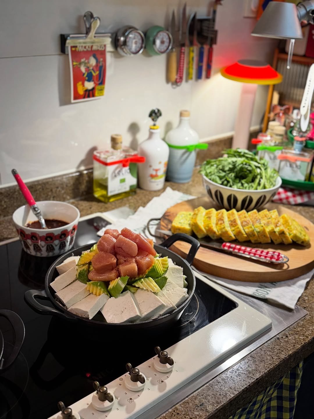 Photo by 마마혜정  mama hyejung on September 18, 2025. May be an image of tofu, sushi, hot pot, fondue, chopsticks and text.