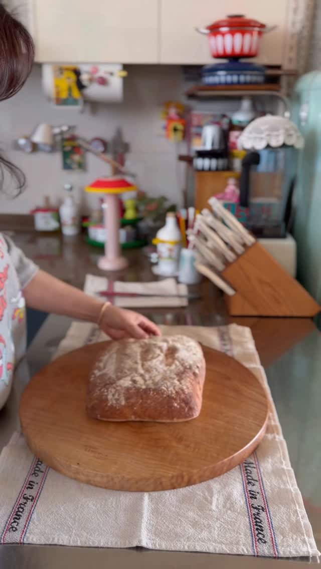 e_hyejung_1979 게시물 이미지: 파니니 . 불고기샌드위치

추운날에는
치즈 듬뿍 그릴드샌디치 
대왕빵 슴살 둘이서...