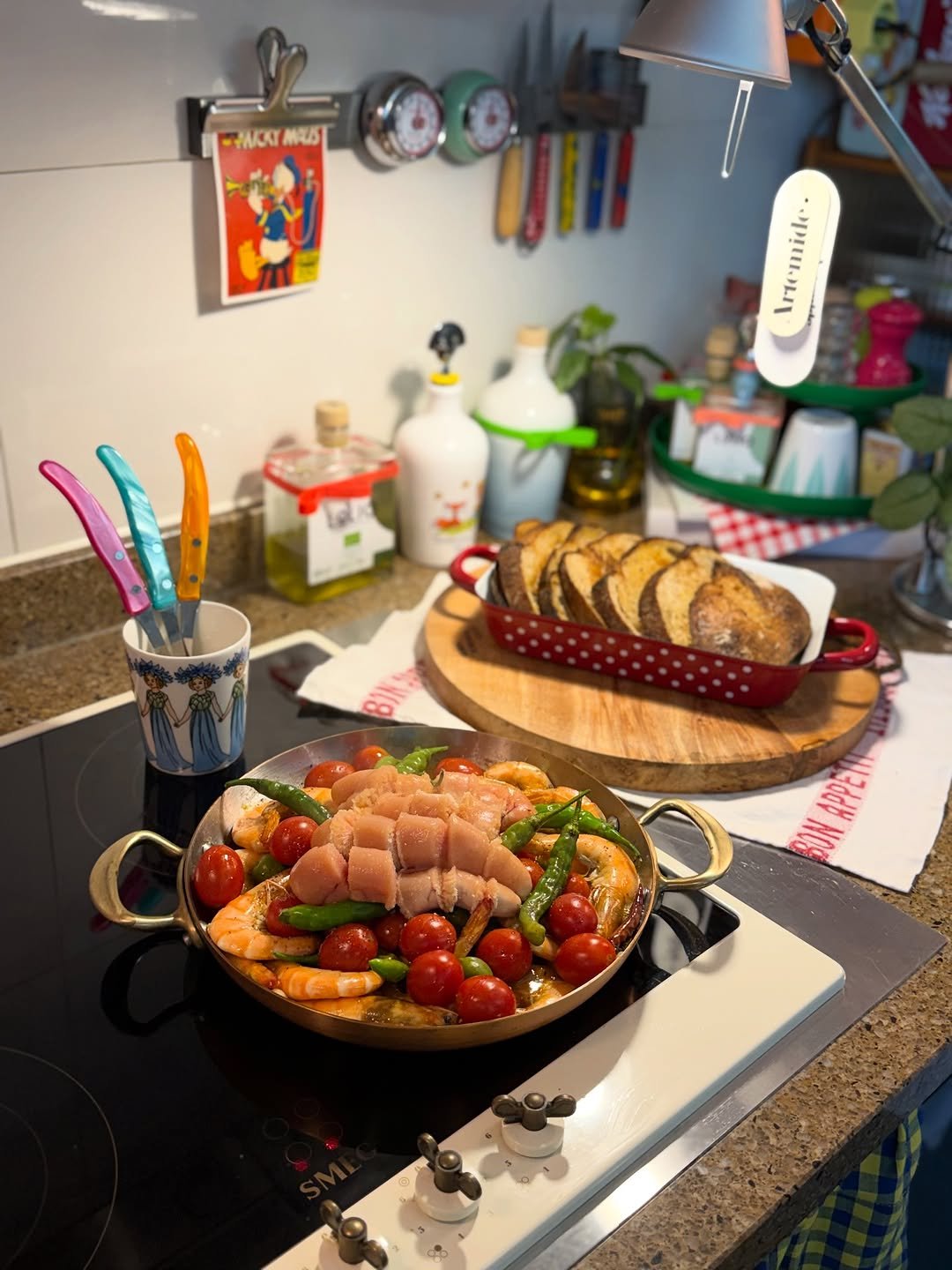 Photo by 마마혜정  mama hyejung on September 21, 2025. May be an image of paella, baguette, salami, saucepan and text.
