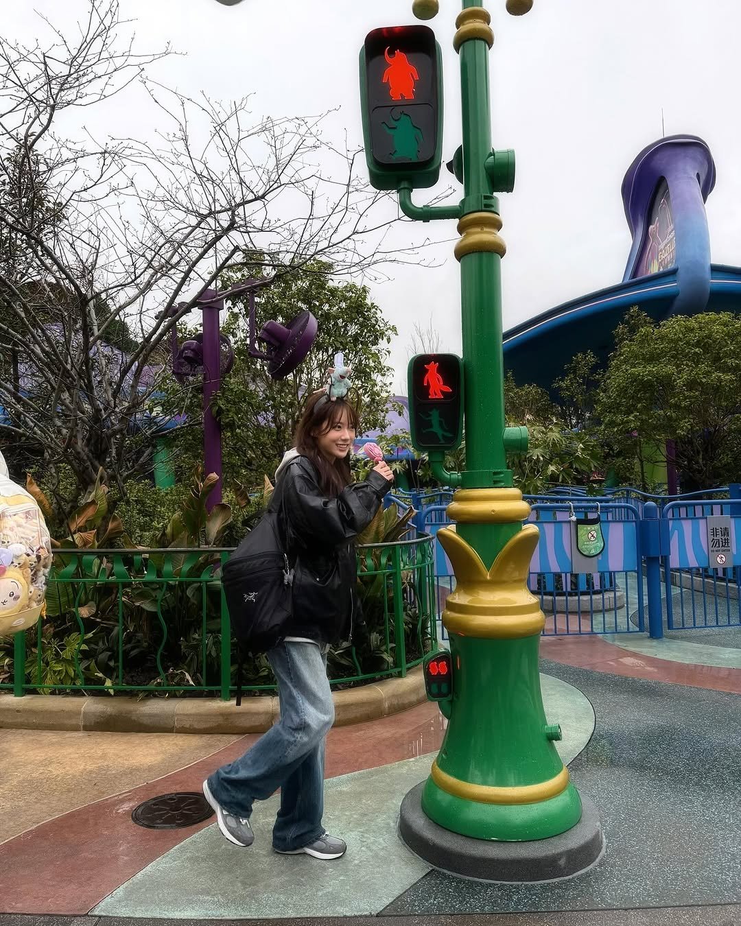 Photo by 루다 LUDA on March 09, 2025.