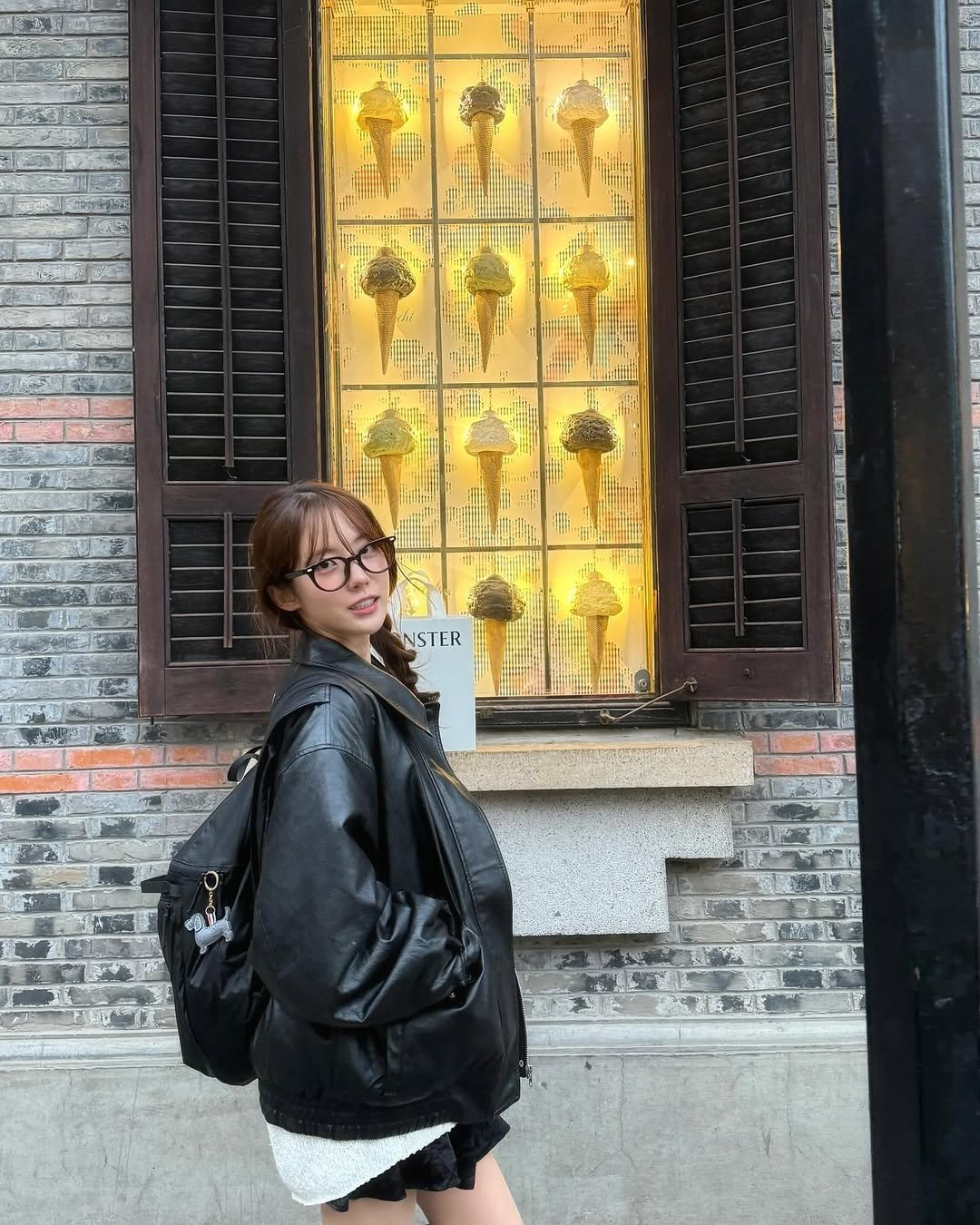 Photo by 루다 LUDA on May 01, 2025.
