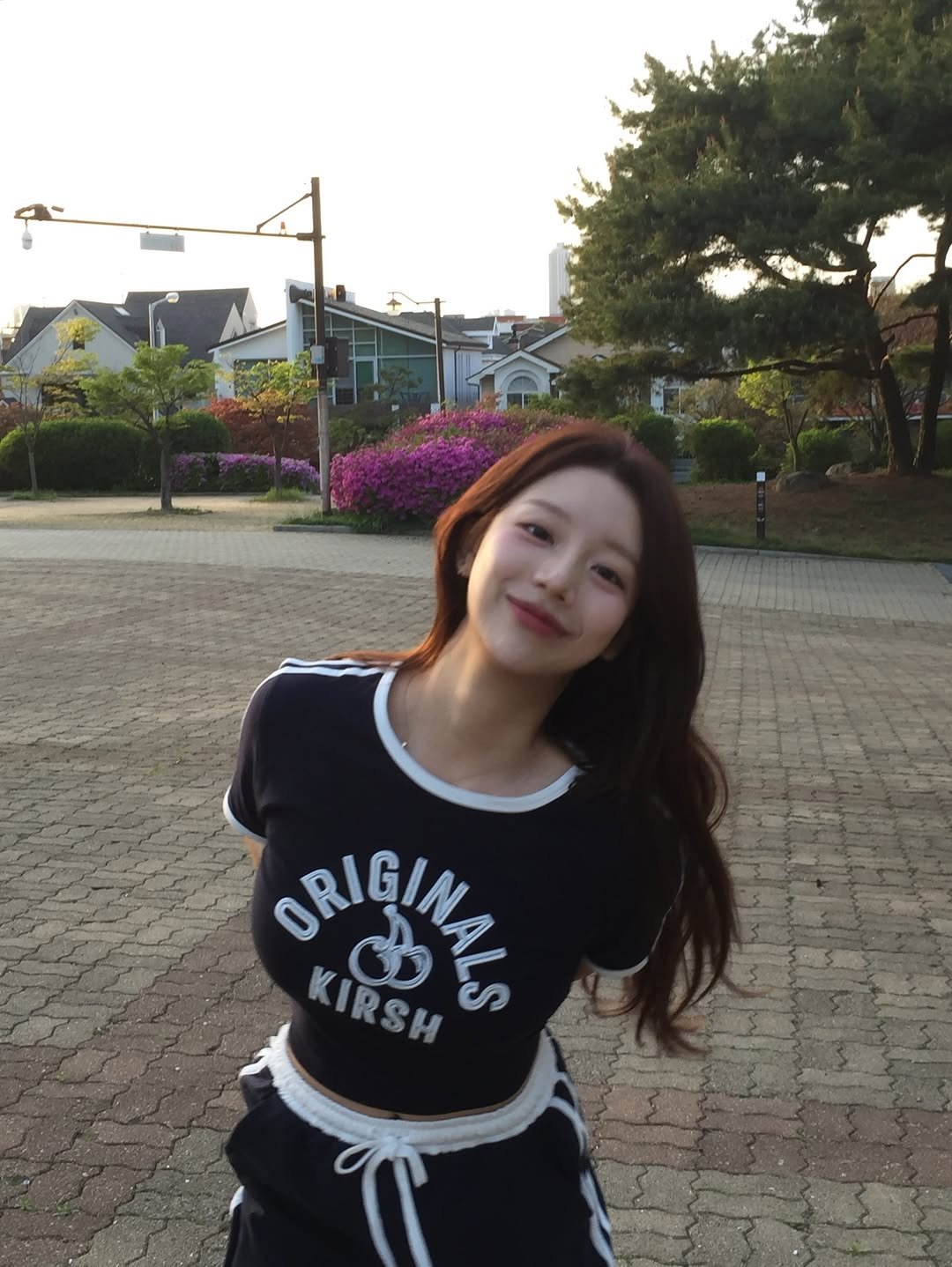 Photo shared by 은표 ෆ | 간호사 탈출ing~,,, on April 28, 2026 tagging @kirsh_official. May be an image of one or more people, hair, top and text.