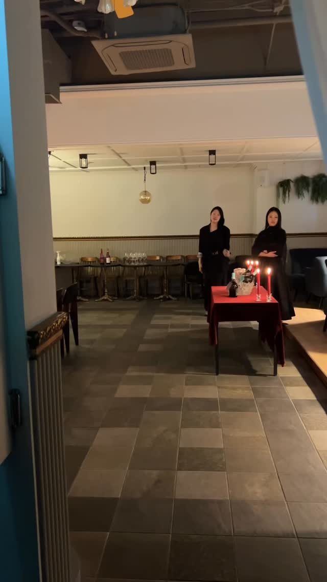 eanakim 게시물 이미지: 정우철도슨트님이 만들어준 별밤팀의 완전 호사스러운 시간!! 

도슨트님의...