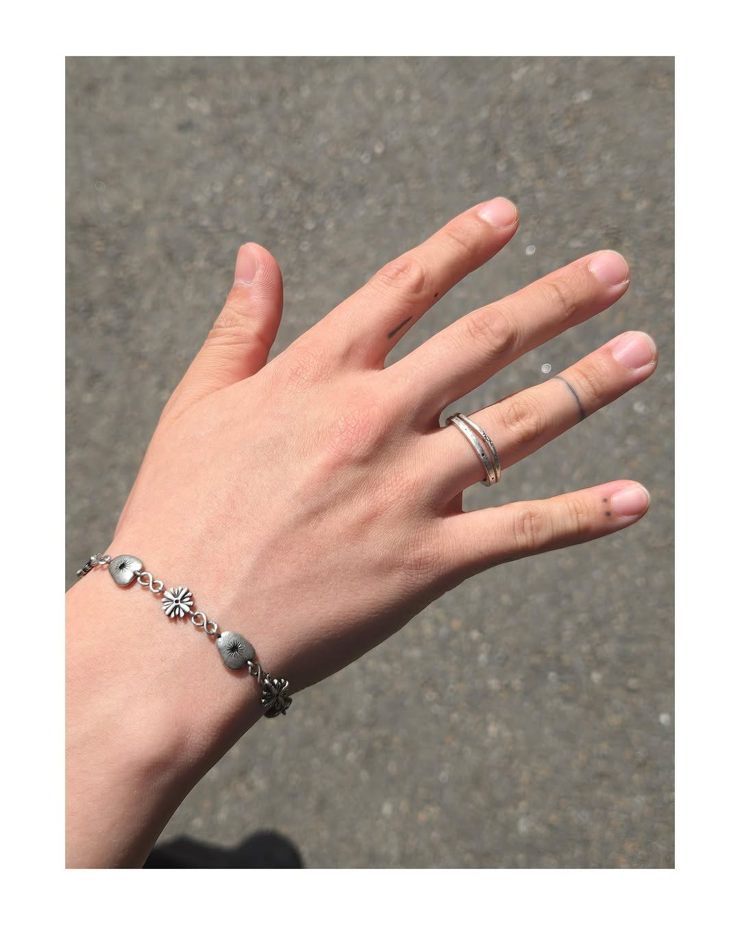eastserviceshop 게시물 이미지: : 26 Summer Spot Accessories
Staff...