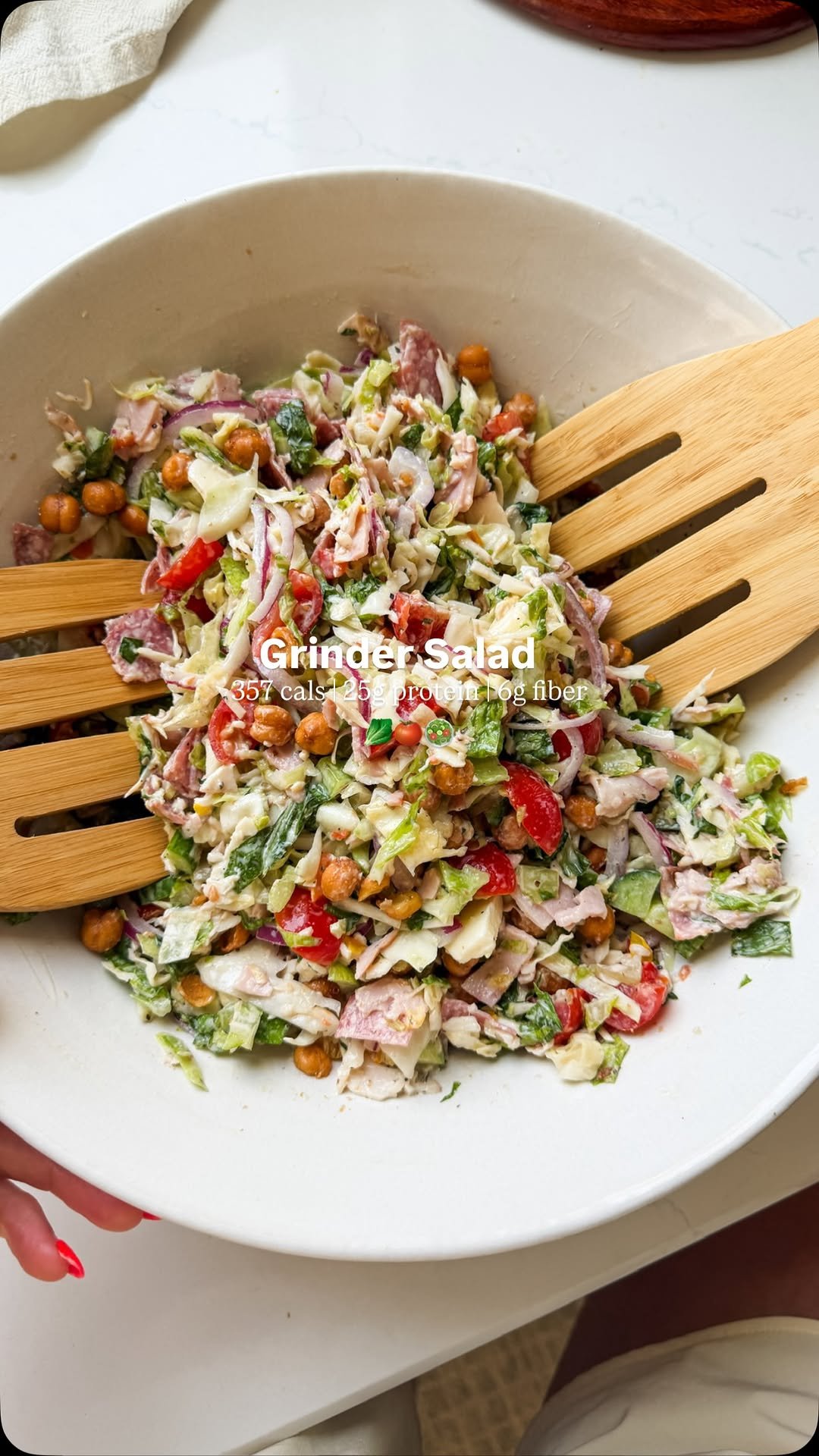 eatingbirdfood 게시물 이미지: The viral Grinder Salad has been all over my...