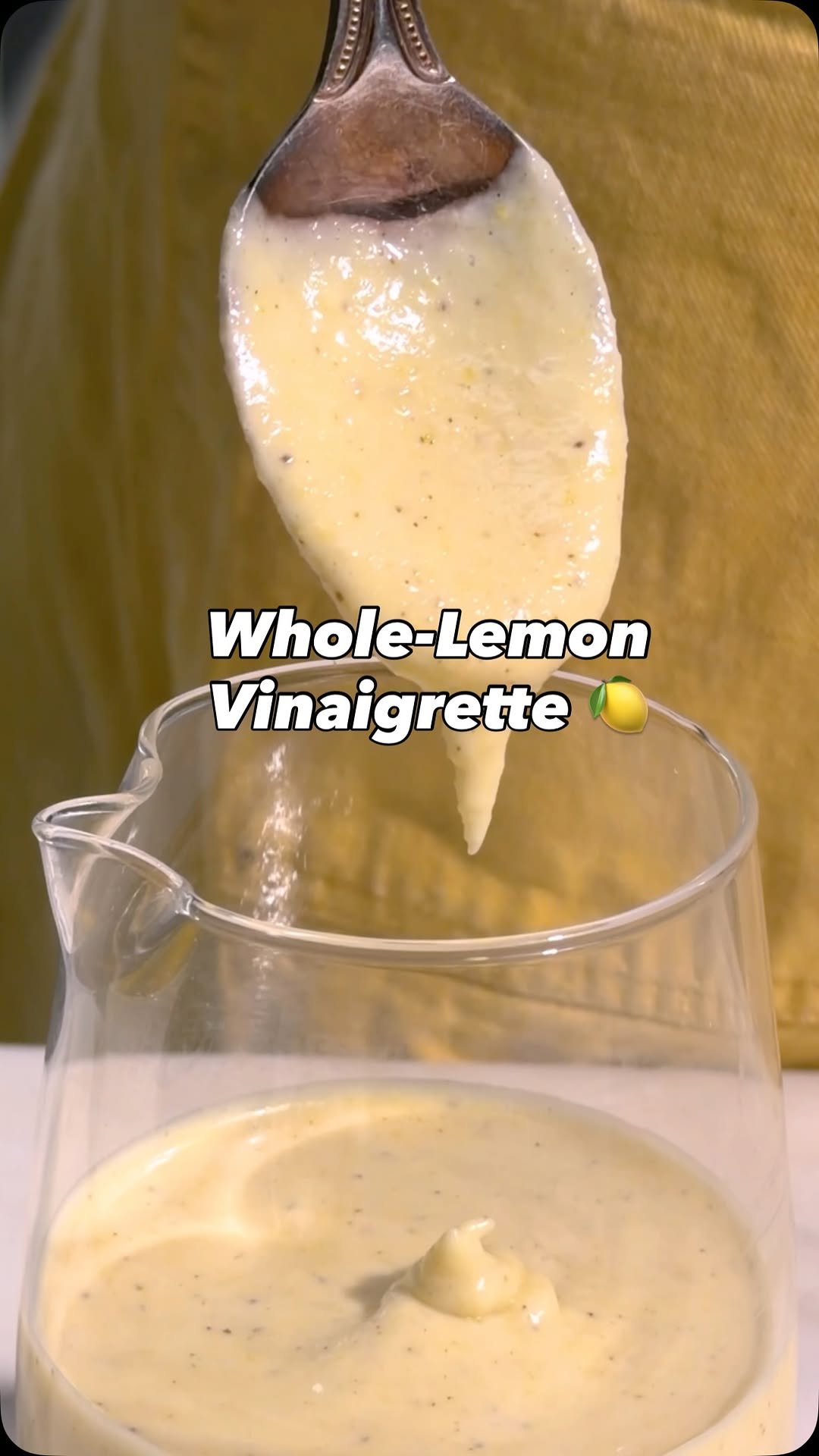 eatingwell 게시물 이미지: This bright, citrusy vinaigrette from...