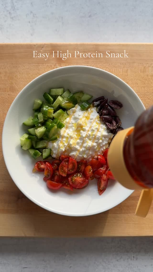 eatpayylove 게시물 이미지: 5 minute snack idea! 

what you need:
1/2 cup...