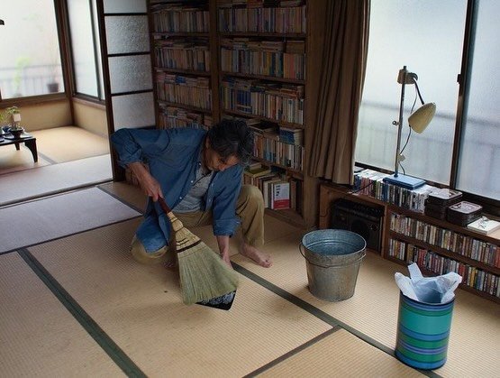 Photo by Echo in Eco on February 12, 2026. May be an image of dustpan, chopsticks and text.