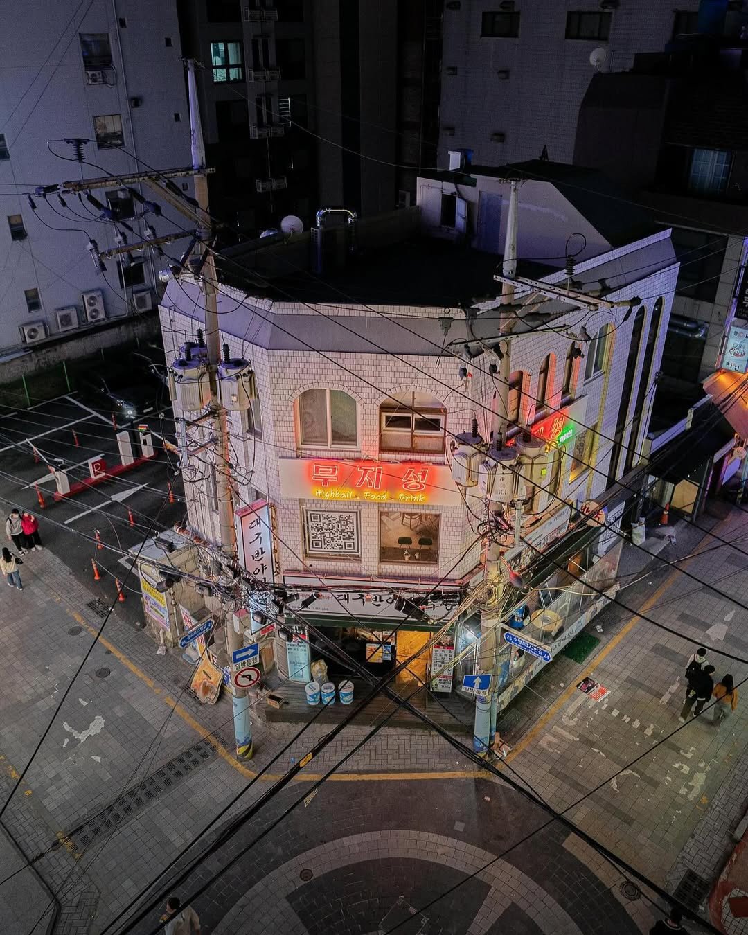 Photo shared by 최혁준 on October 23, 2023 tagging @ecnegilletni_on.