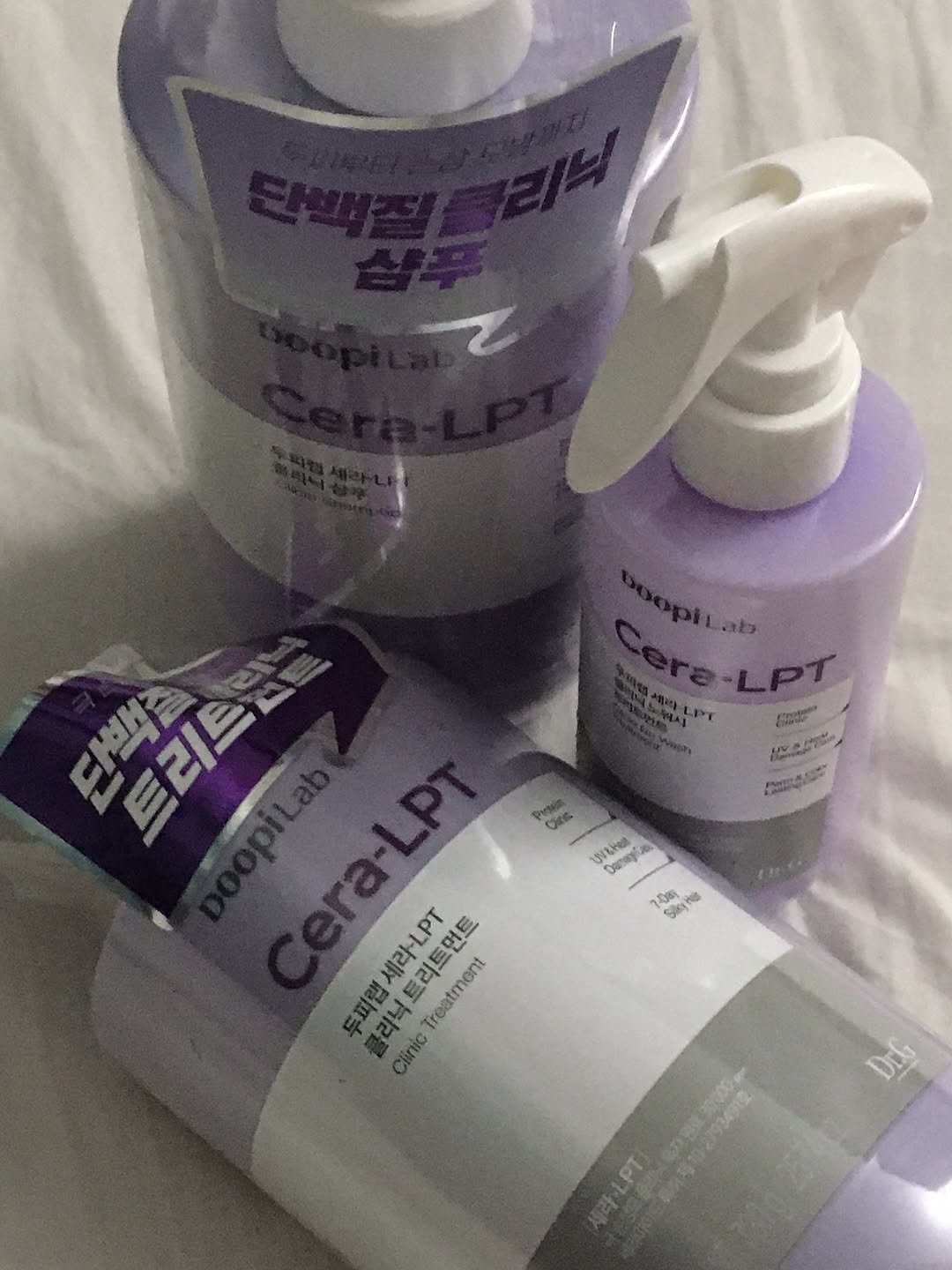 Photo shared by 코덕 이연 on September 22, 2025 tagging @dr.g_official. May be an image of hair product, hand cream, lotion and text.