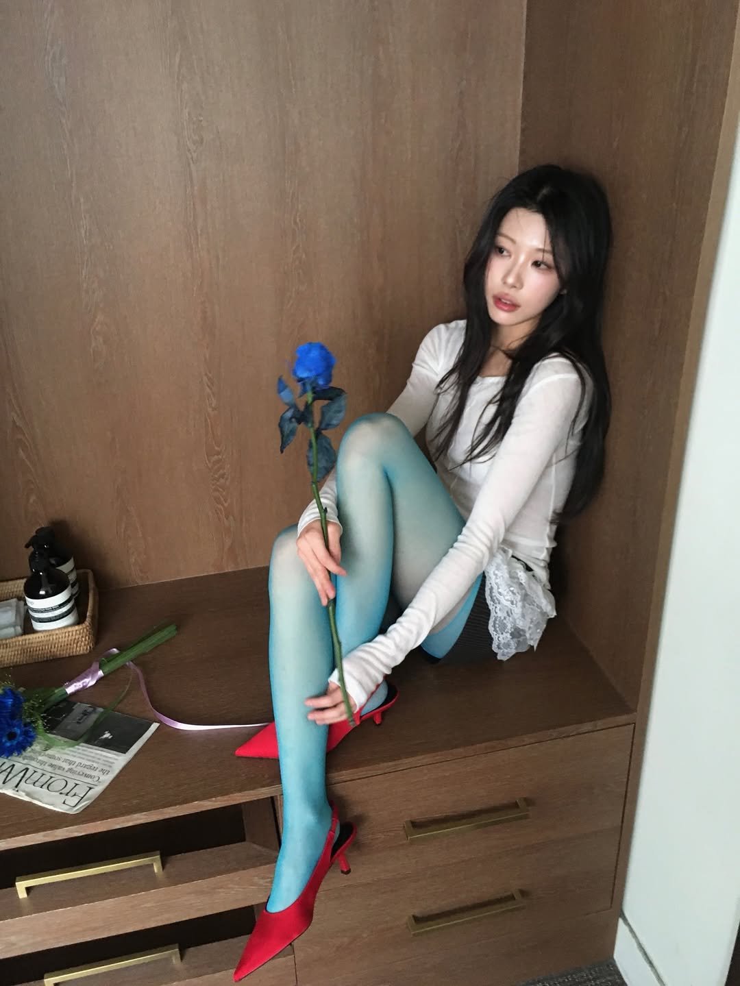 eeedalsu 게시물 이미지: 재밌었던 촬영
그리고 세상에 하나뿐인,,💐

#올드아이폰 #아이폰스냅