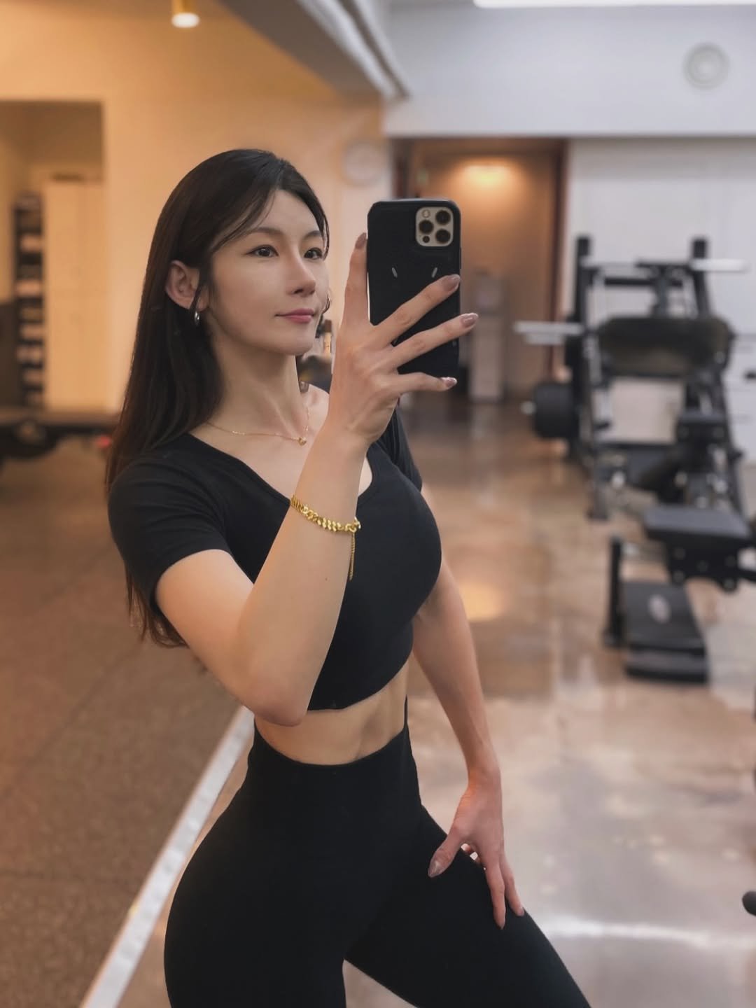 ekduddlekt11 게시물 이미지: 벚꽃반 사람반이었던 한주,,
이제 웨이트하고 석촌호수 유산소 하기...