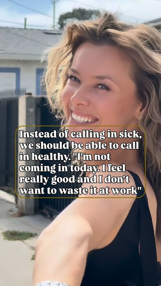 elina.danilova7 게시물 이미지: Would you agree?#elinadanilova #behappy #selflove