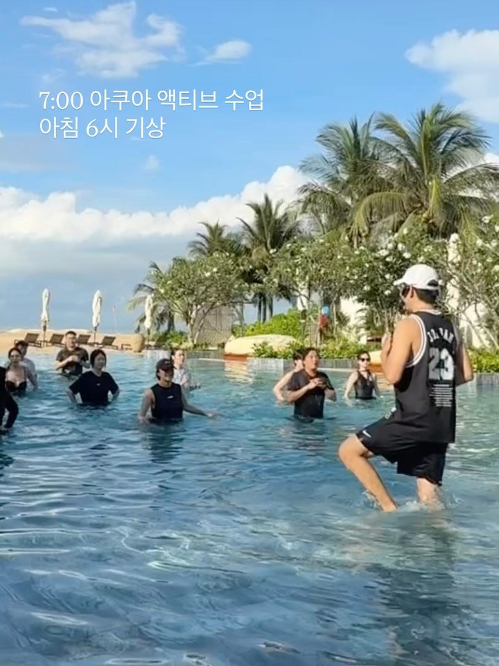 elly_fit_ 게시물 이미지: #웰리트립 오기 전부터
다리찢기 온라인 수업까지 참여했어요
고통스럽긴 한데…
고관절...