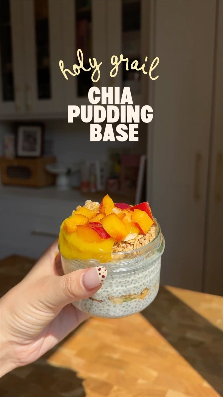ellysplate 게시물 이미지: Chia pudding meal prep base for a week’s worth...