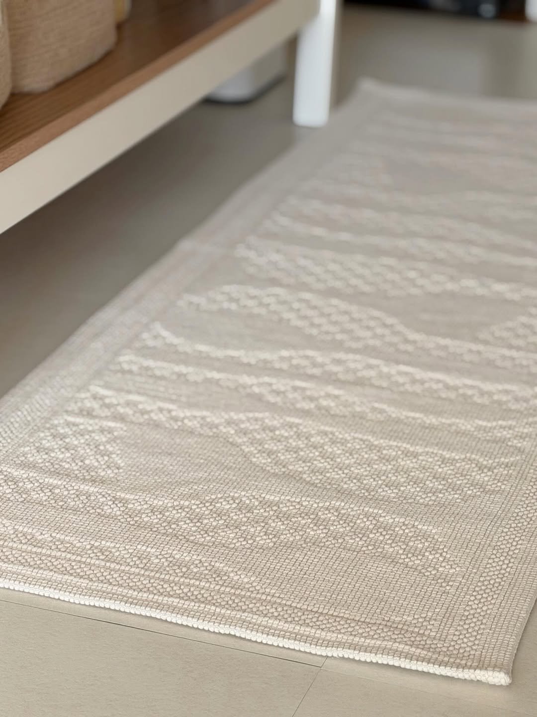 Photo by 에밀리엣홈ㅣ집밥 • 레시피 • 건강식 • 요리팁 on December 26, 2025. May be an image of towel, placemat, carpet, wool, bathmat and text.