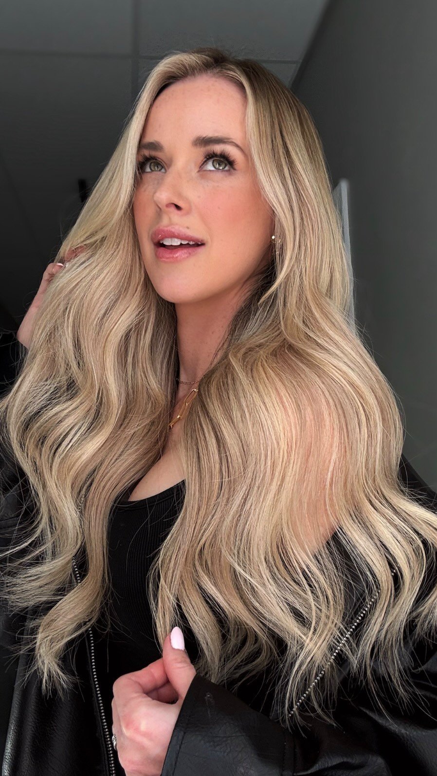 emilyannelle.hair 게시물 이미지: Start to finish creating this Golden lux...