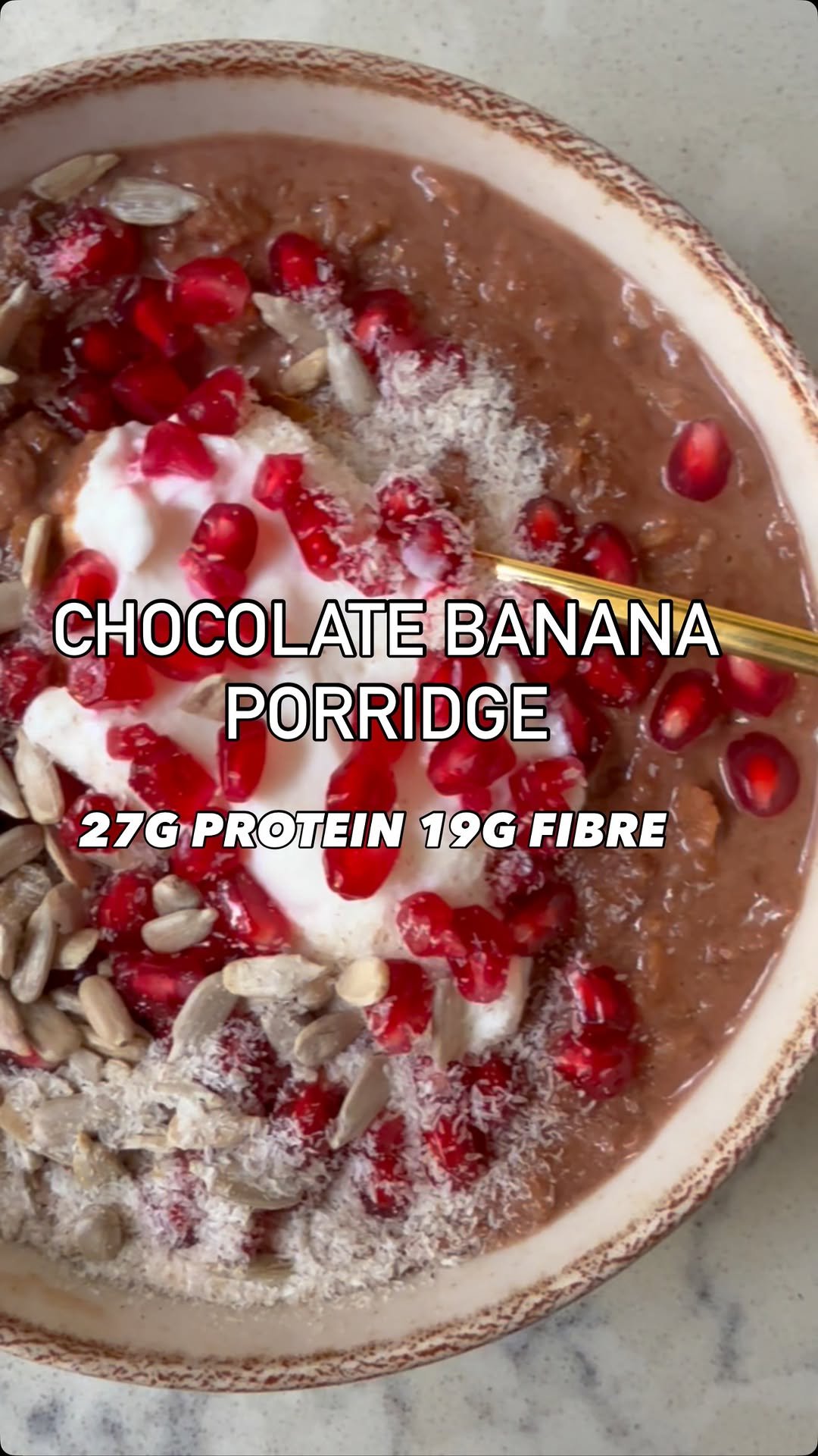 emma.bardwell 게시물 이미지: Choc banana porridge 🥣 
27g protein | 19g...