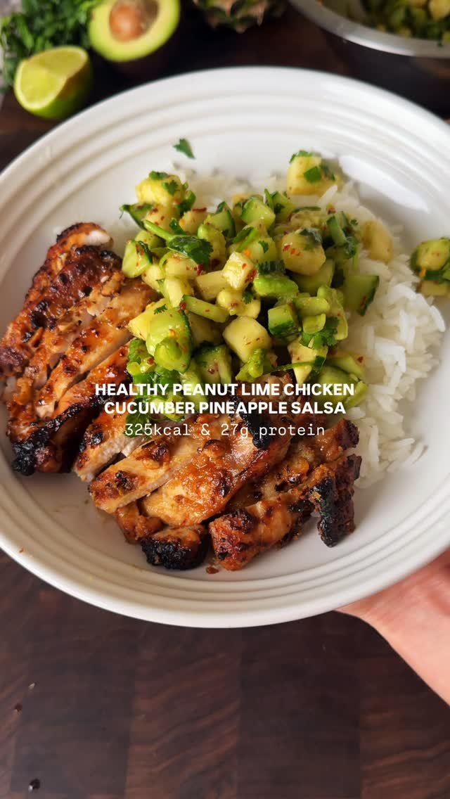 emthenutritionist 게시물 이미지: PEANUT LIME CHICKEN WITH CUCUMBER PINEAPPLE...