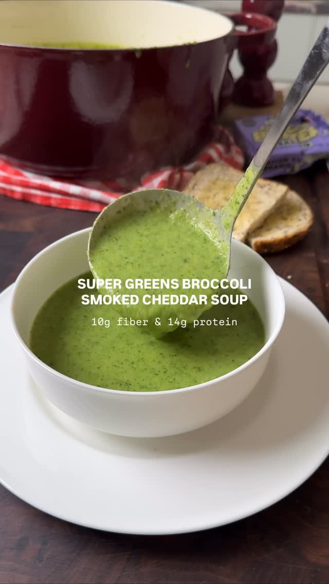 emthenutritionist 게시물 이미지: SUPER GREENS BROCCOLI AND SMOKED CHEDDAR...