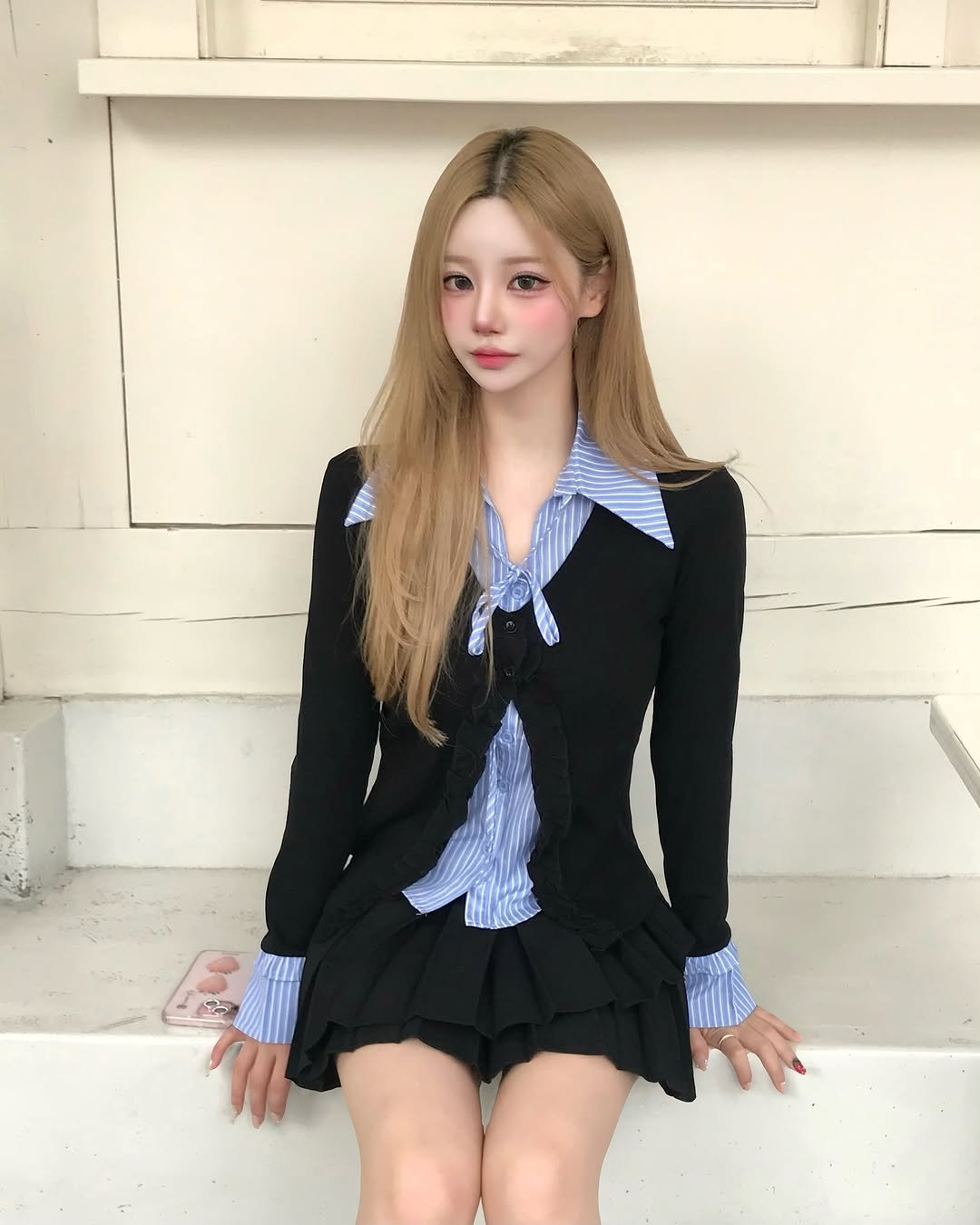 Photo shared by SUJIN ♥ on September 09, 2025 tagging @sonyounaclinic. May be an image of 1 person, costume, dress, miniskirt and text.