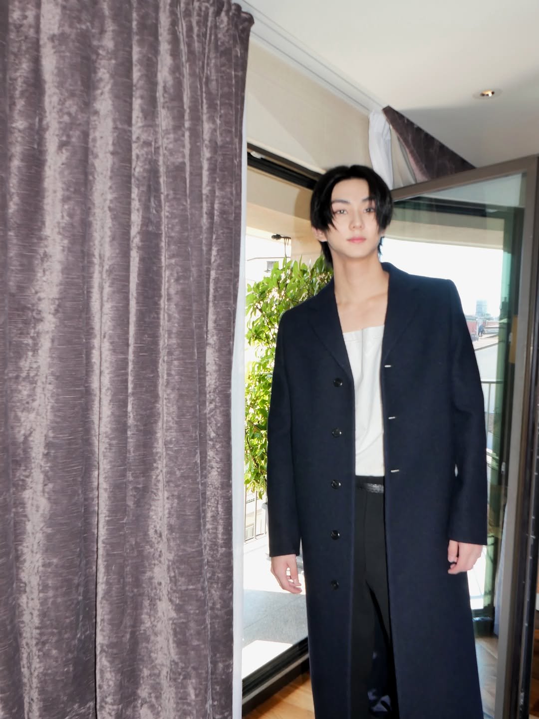 enhypen 게시물 이미지: 🌿🍑
#Prada #PradaSS27 #PRADAxENHYPEN #JUNGWON @prada