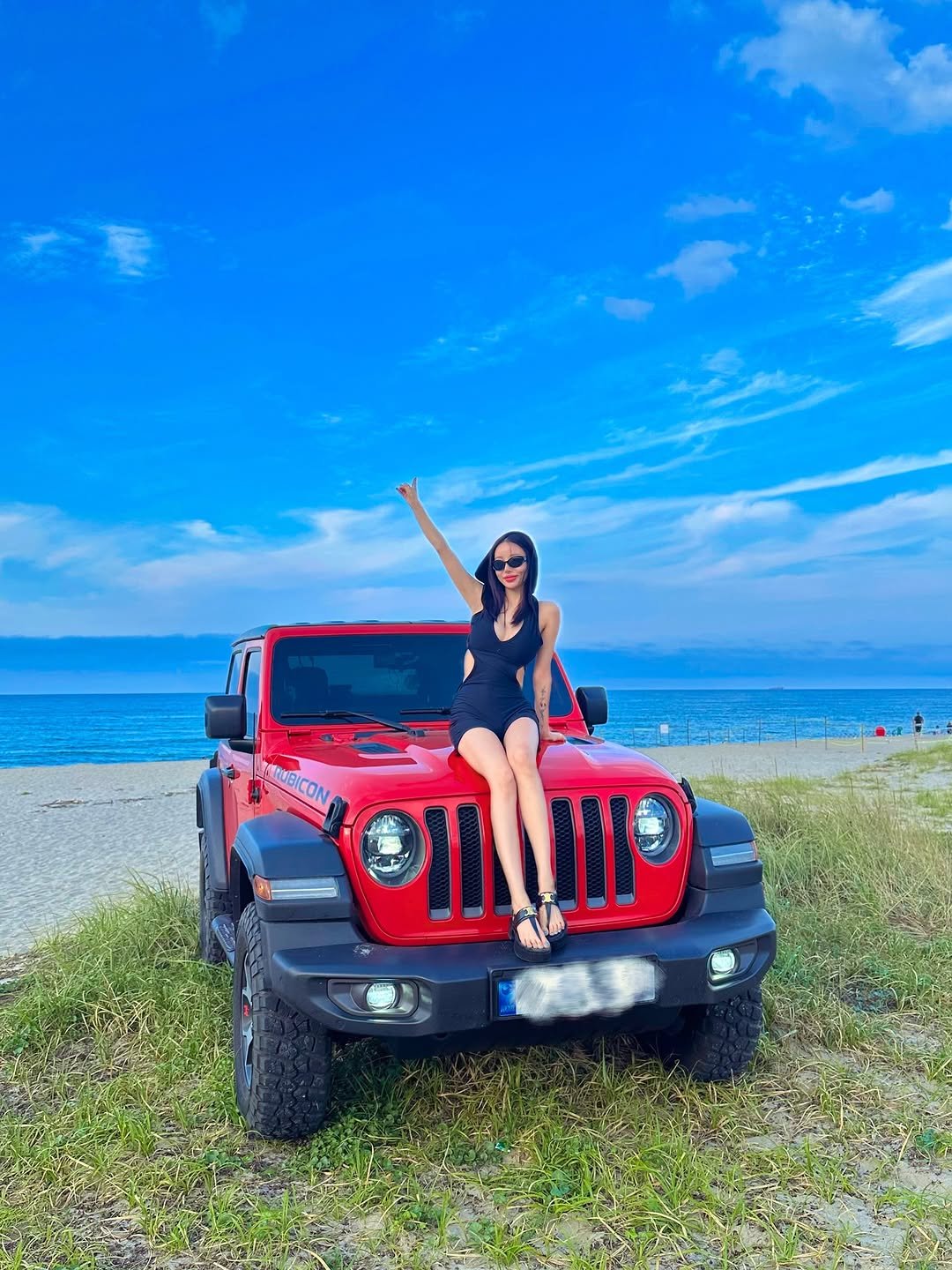 Photo by 김율 MINT on August 11, 2025. May be an image of 2 people, jeep, outdoors and text that says 'RUBICON TUBICON nD -'.