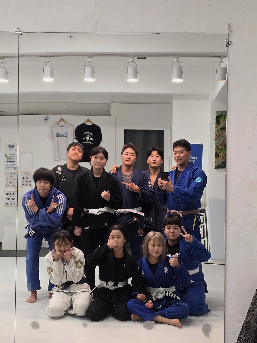 Photo by 연신내 EP주짓수 on October 30, 2025. May be an image of martial arts and text.