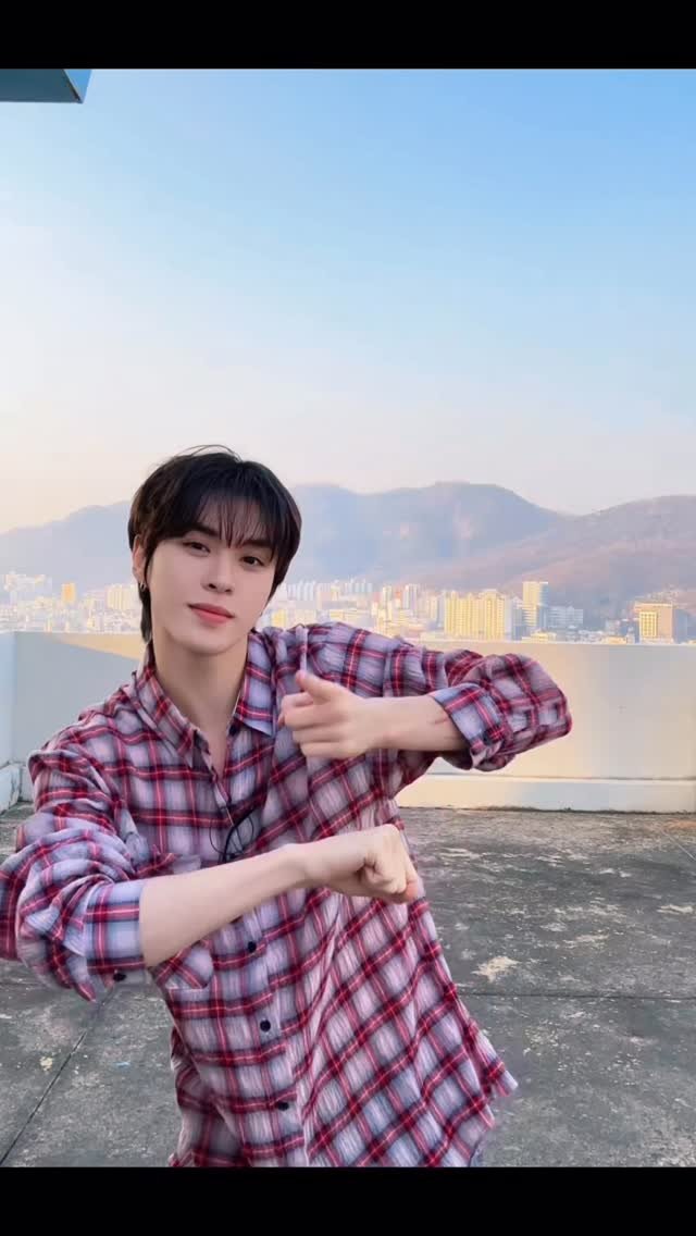 epex.official 게시물 이미지: 충돌!💥

#EPEX #이펙스 #AMIN #아민