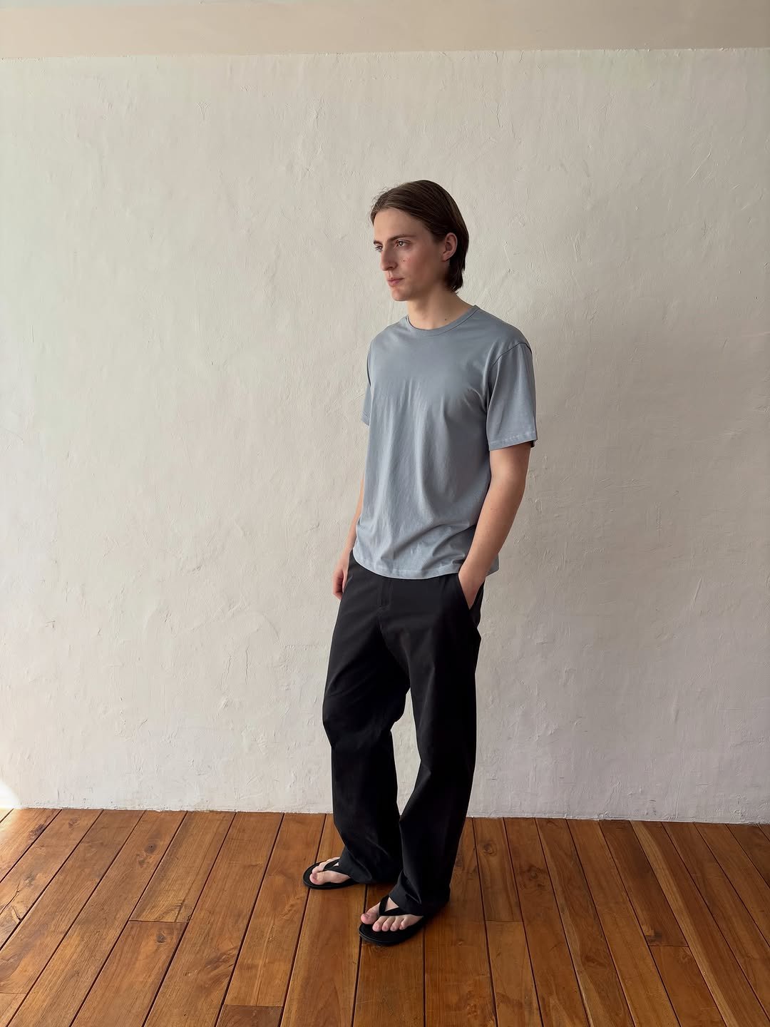 epicenter.tourist 게시물 이미지: 26 summer sample cut 

Relaxed crewneck...