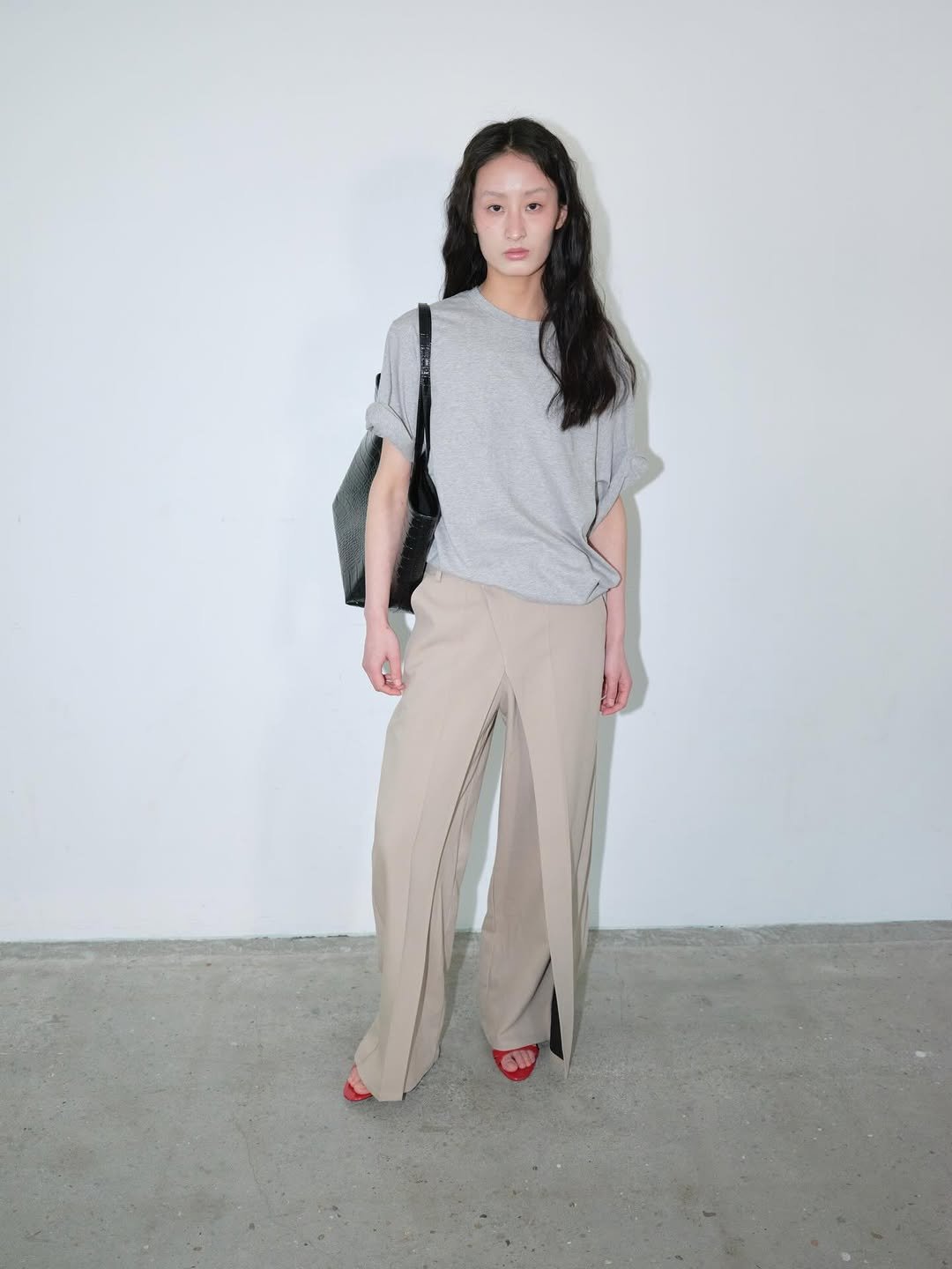 Photo shared by Equa 에쿠아 on March 18, 2026 tagging @equa.kr. May be an image of top and text.