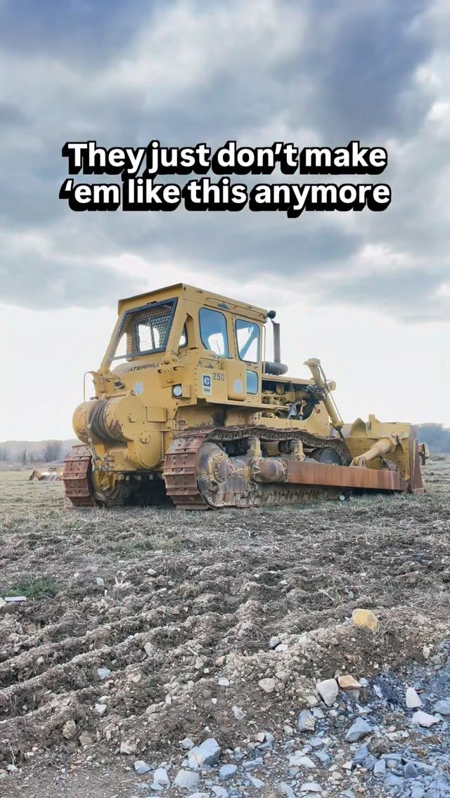 eric_jumper 게시물 이미지: Make heavy equipment heavy again.