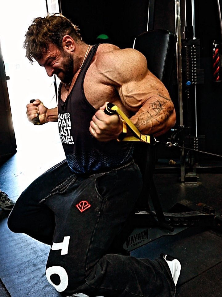 ericjanickifitness 게시물 이미지: Full mixed upper session. One of favorites...