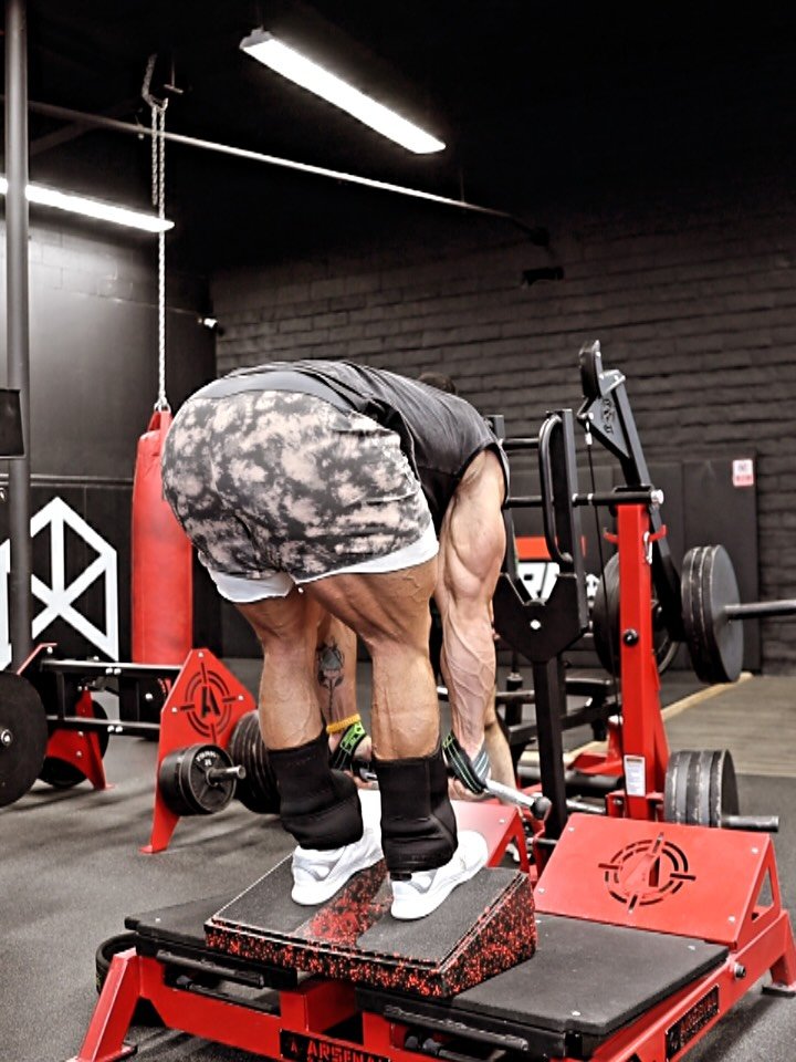 ericjanickifitness 게시물 이미지: Full leg day 4 weeks powered by @torq.gear...