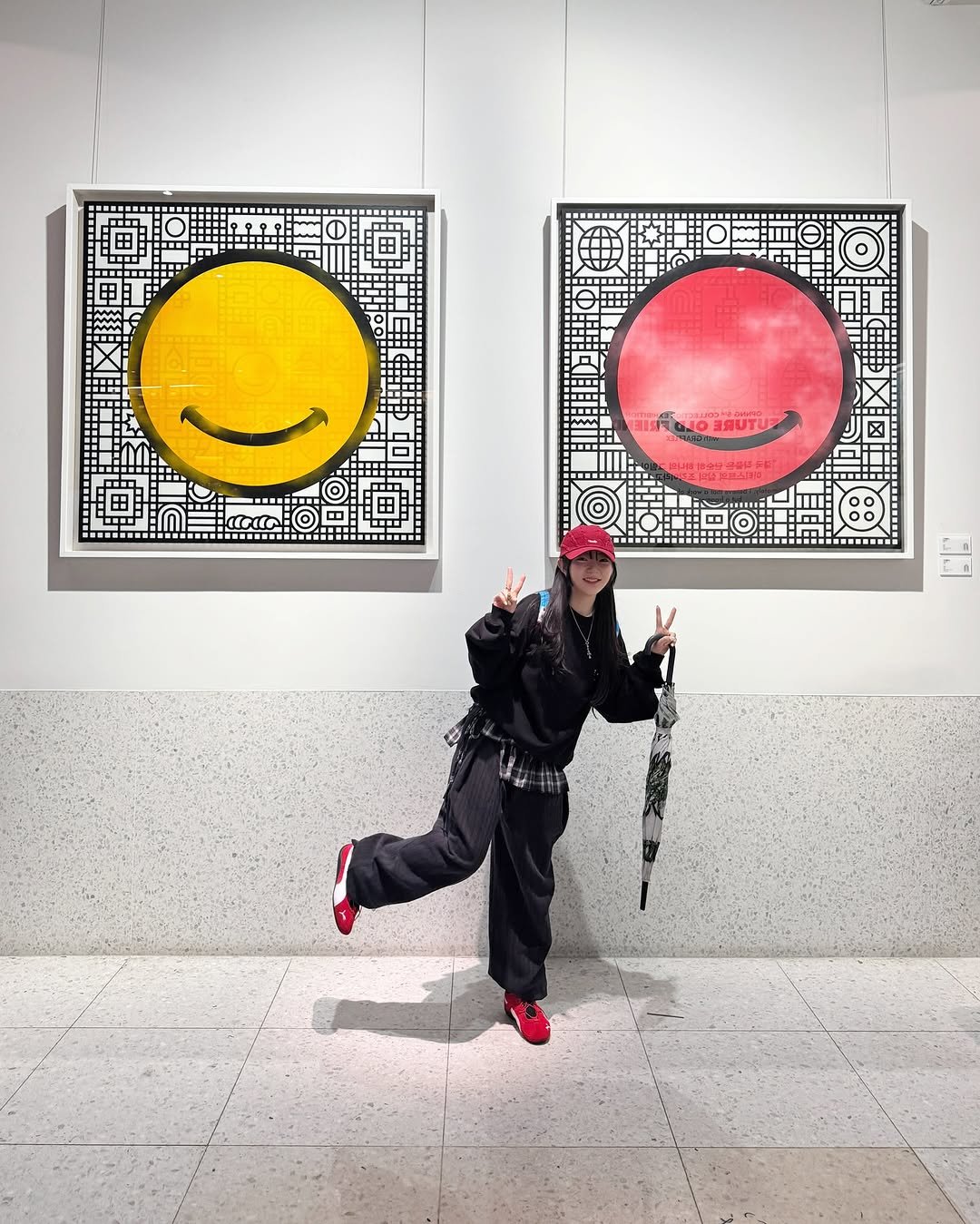 Photo shared by 박에스더 ( ᴱˢᵀᴴᴱᴿ ᴾᴬᴿᴷ ) on April 15, 2025 tagging @grafflex, @sjunbo, @puma_kr, @milloarchive, @alleyesdown, @bar_opnng, and @truereligion.kor.