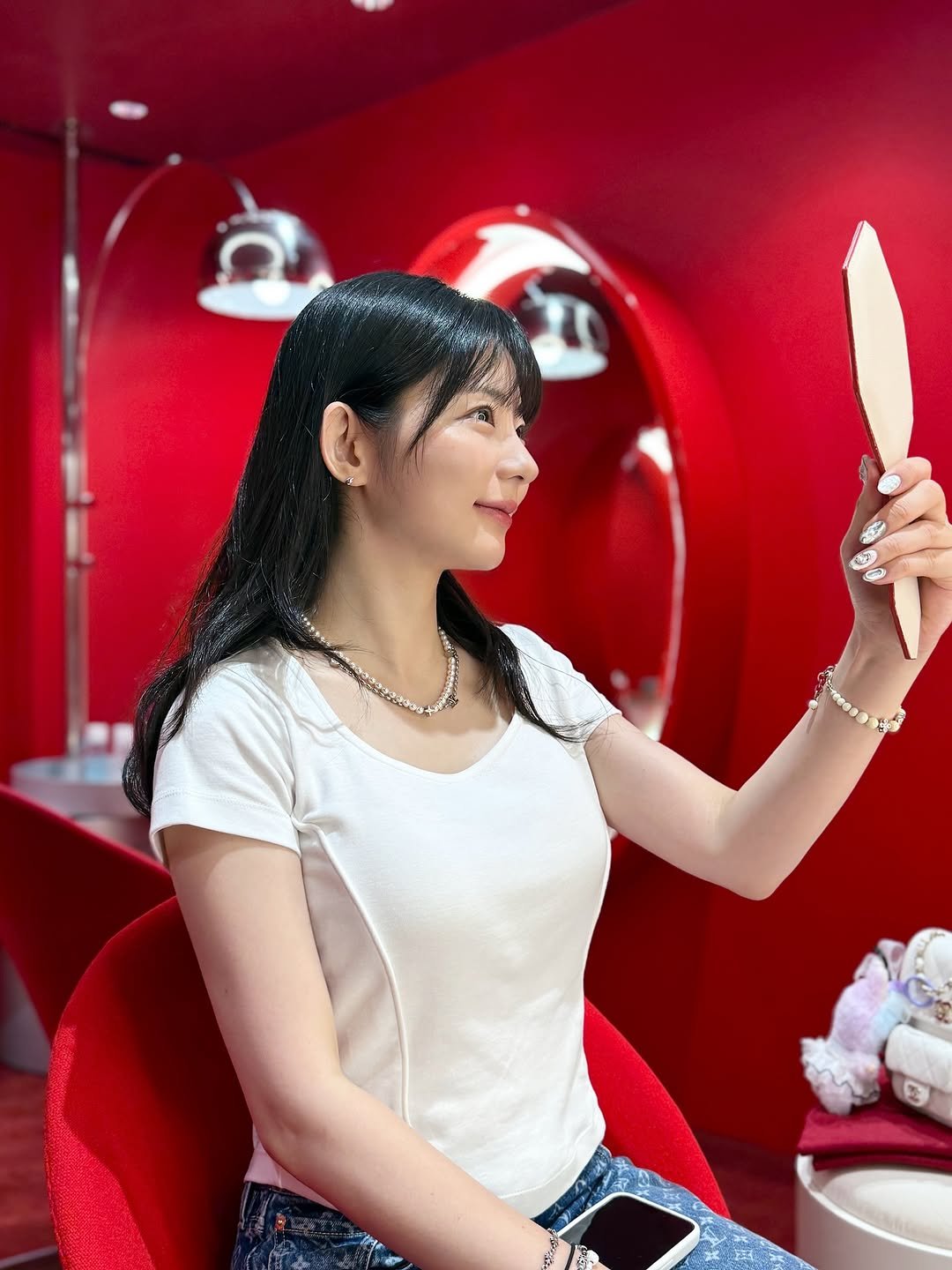 Photo by 박에스더 ( ᴱˢᵀᴴᴱᴿ ᴾᴬᴿᴷ ) on August 31, 2025. May be an image of 1 person, hair dryer and text.