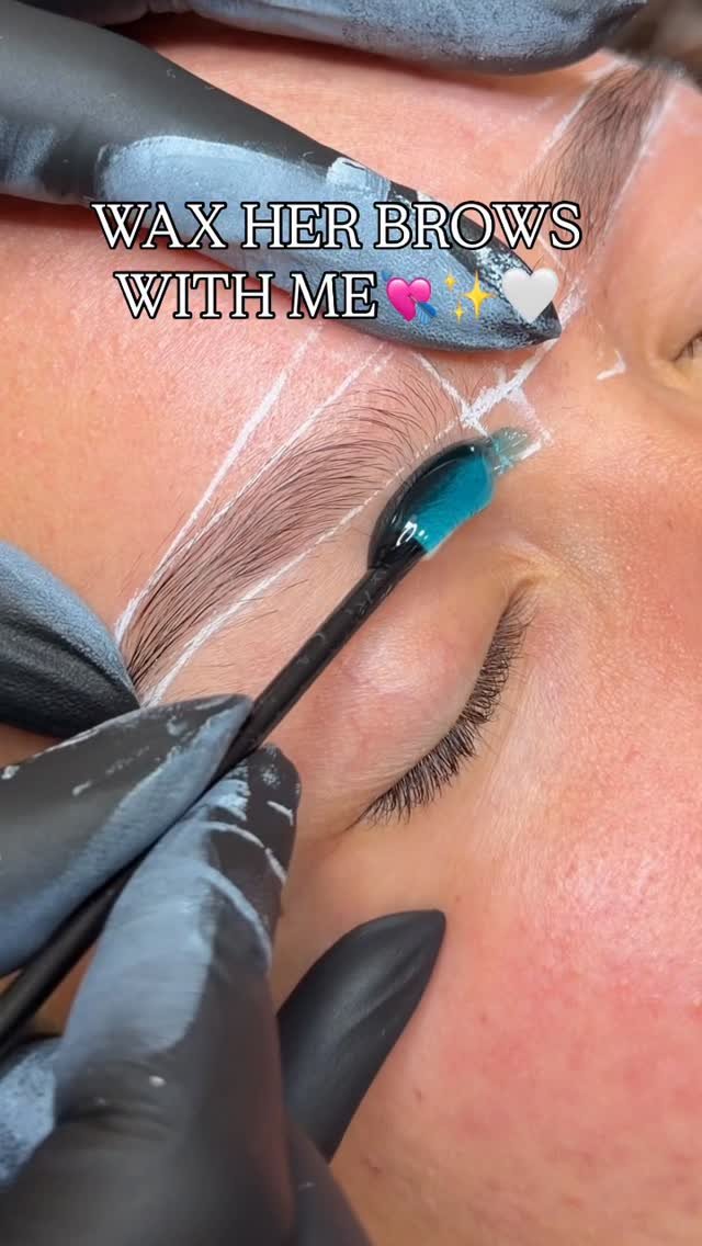 etchedandelegant 게시물 이미지: Perfect brows for my perfect girls🙈🤍

#brows...