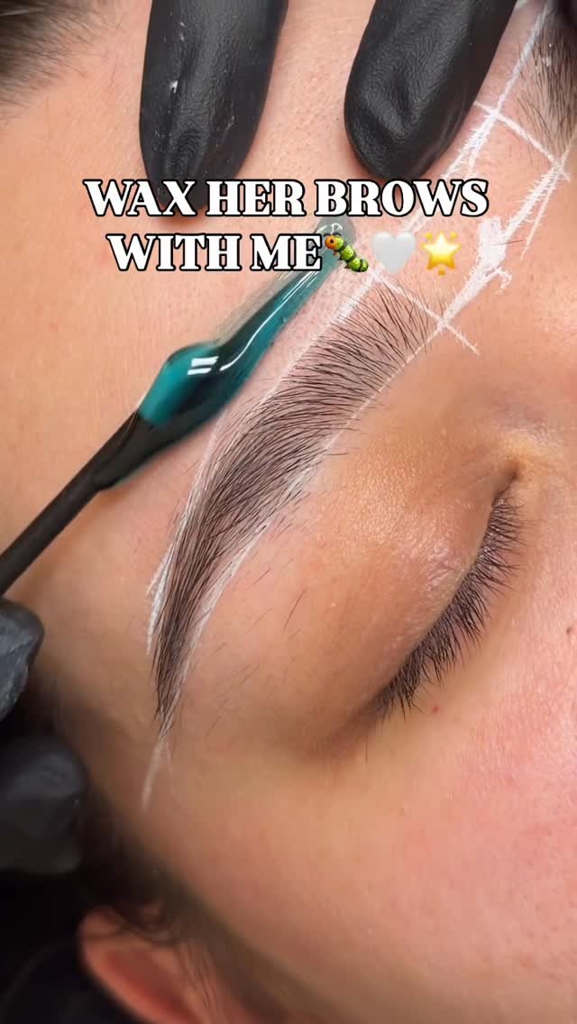 etchedandelegant 게시물 이미지: Brow perfection🤍 

#brows #eyebrows #browwax...