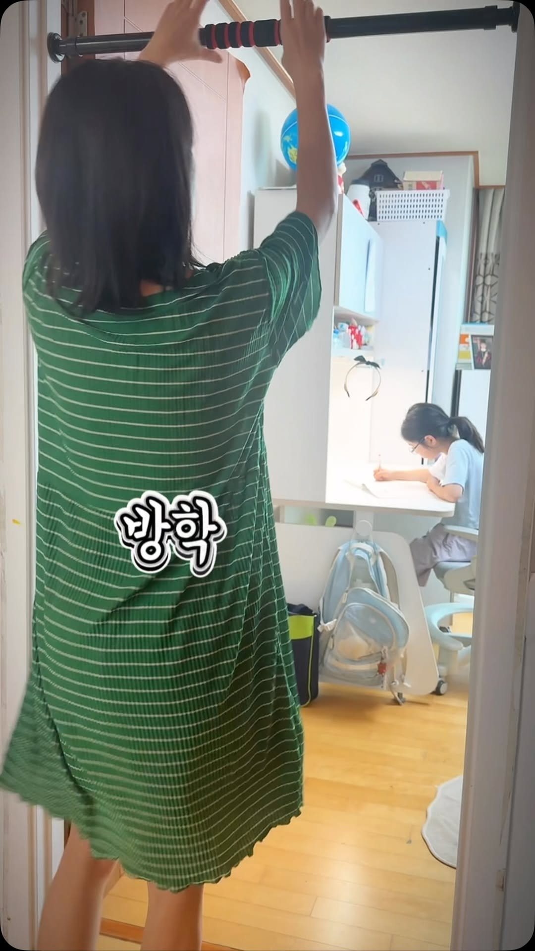 eunascafe 게시물 이미지: 다들 여름방학 잘 보내고 계신가요?♥️

저는 이렇게 보내고 있답니다...