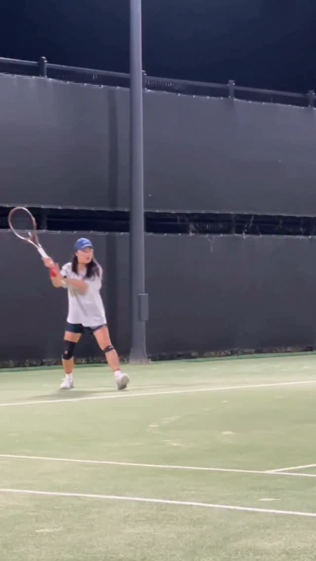eunhyewithtennis 게시물 이미지: 그라데이션 포핸드

#스윙기록 #테니스 #tennis #으네니스