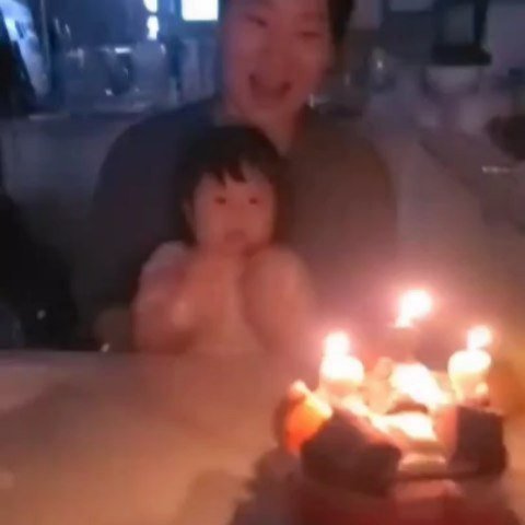 eunj_jj 게시물 이미지: 12. 13 특별한 생일파티

오늘은 집에 특별한 손님이 오는 날이라...