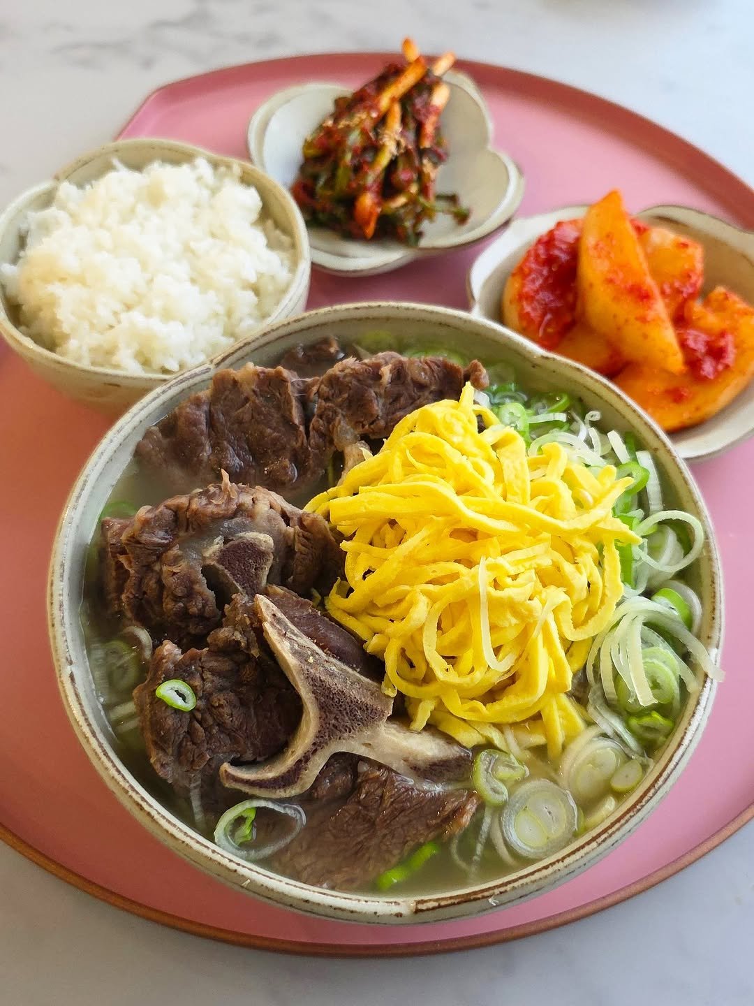 Photo by 은지네 집밥 ❤ on September 29, 2025. May be an image of stew and text.