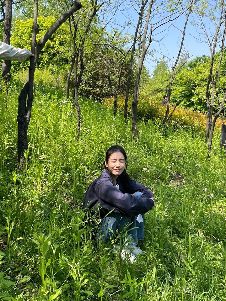 Photo by 안은진 on December 03, 2025. May be an image of scorpion grass, grass and text.