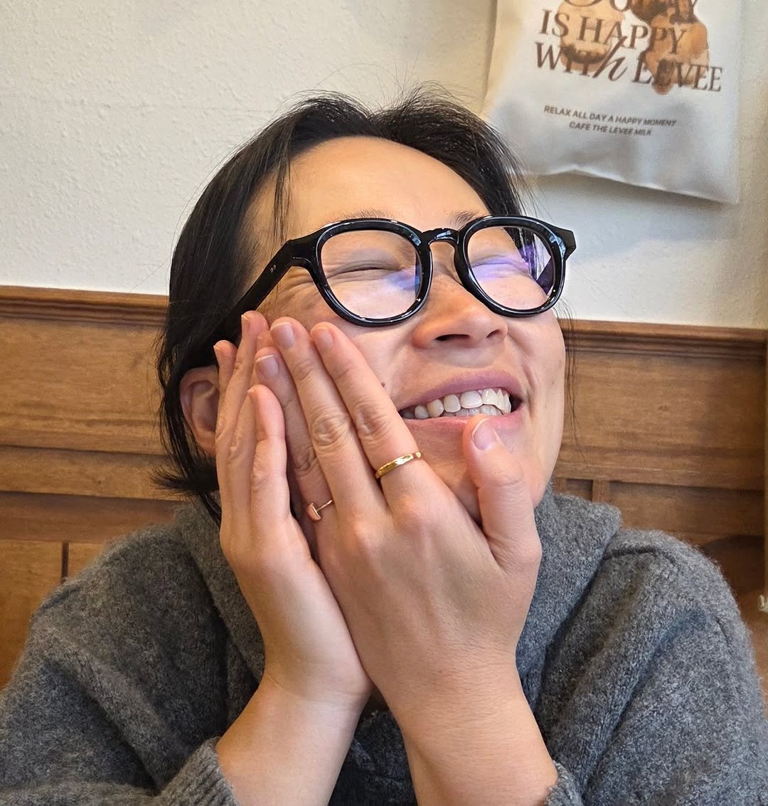 Photo shared by 정은표 on December 25, 2025 tagging @whitewang78. May be an image of eyeglasses and text.