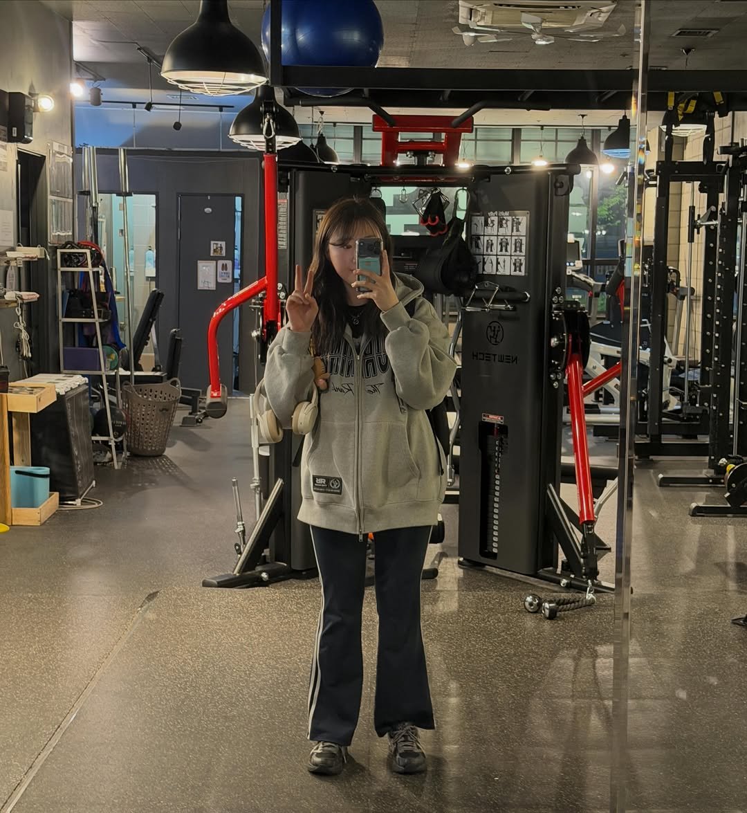 euntti_pt 게시물 이미지: 4월의 은띠쌤🍀

내가 하고 있는 일의 의미를 더 깊이 생각해보았던 시간들!

나는...