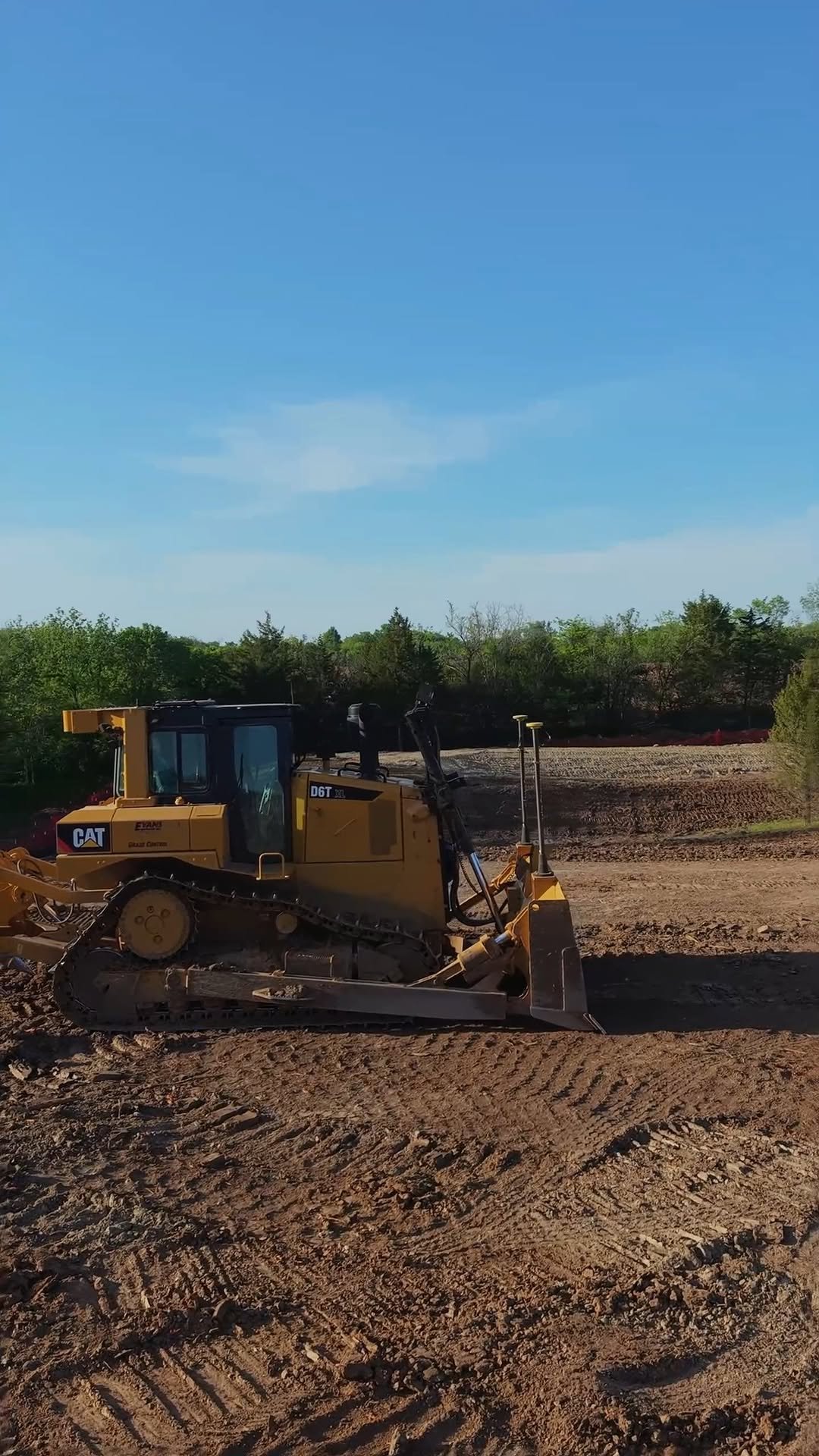 evansequipmentinc 게시물 이미지: Nothin' better than seeing a machine we sold...