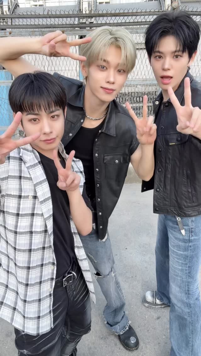 evnne_official 게시물 이미지: Jet Set !
 
#EVNNE #이븐
#케이타 #이정현 #문정현