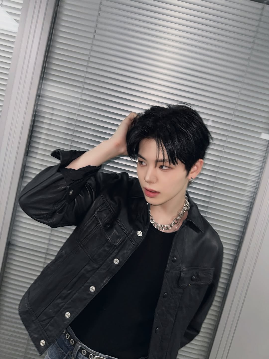 evnne_official 게시물 이미지: Backtalk3

#EVNNE #이븐
#문정현 #MUNJUNGHYUN