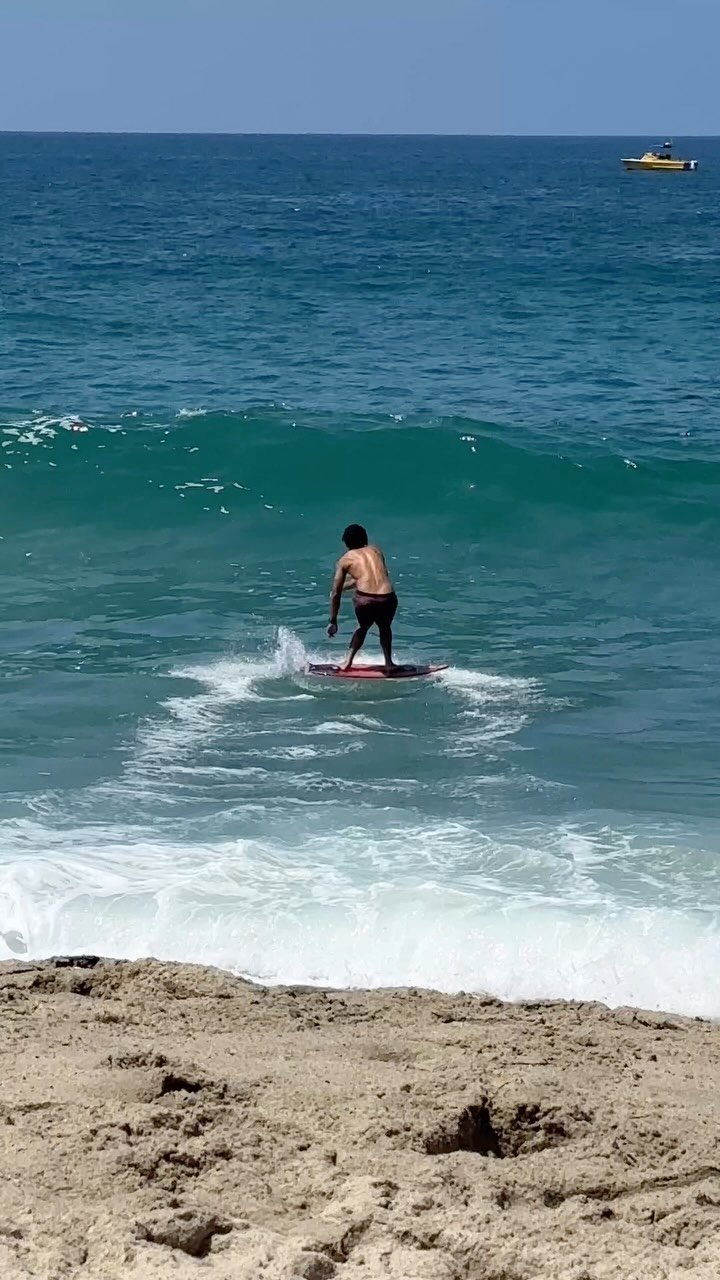 exileskimboards 게시물 이미지: @pauloprietto back on the Pro Tour....